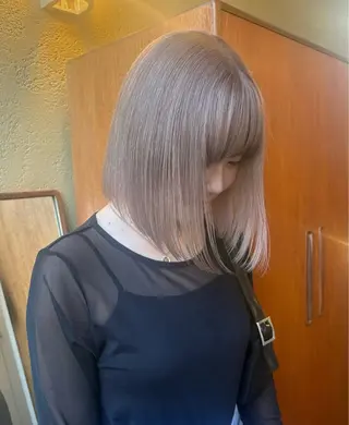ミディアム カラー 艶カラー✨️ 須澤亮斗のヘアスタイル