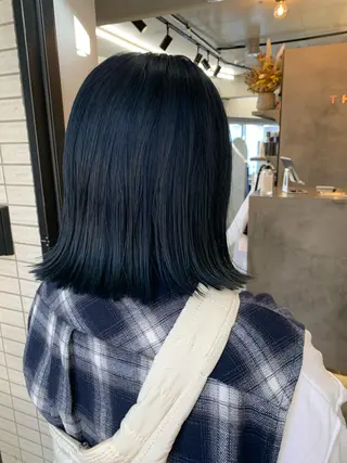 ミディアム カラー Haru/THREE …by velvetのヘアスタイル