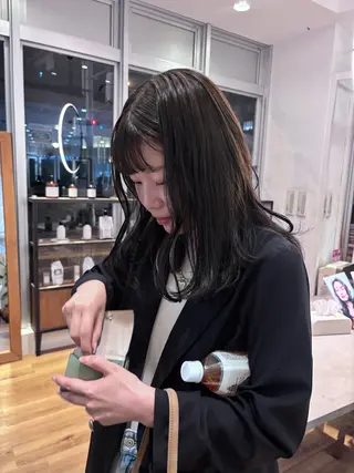 セミロング カラー 🎵ブリーチカラー∕ レイヤー∕ねね🎵のヘアスタイル