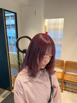 ミディアム カラー 艶髪ブリーチ/レイヤ ー/竹本幸希のヘアスタイル