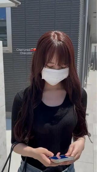ロング カラー 青木 陽菜の眉毛・アイブロウイメージ