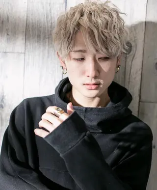 メンズ Chuaile【シュエール】所属・𓏸𓈒𓂃早坂 浩行𓂃𓈒𓏸のヘアスタイル