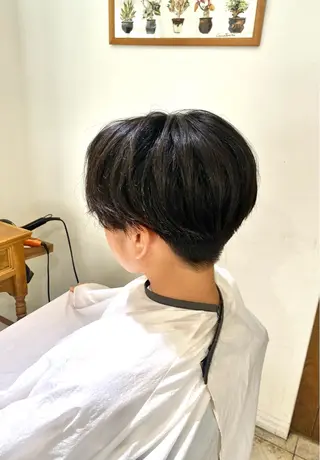 ショート LiC えりのヘアスタイル