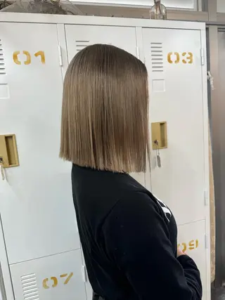 ミディアム YURAGI🌿 SAKIのヘアスタイル