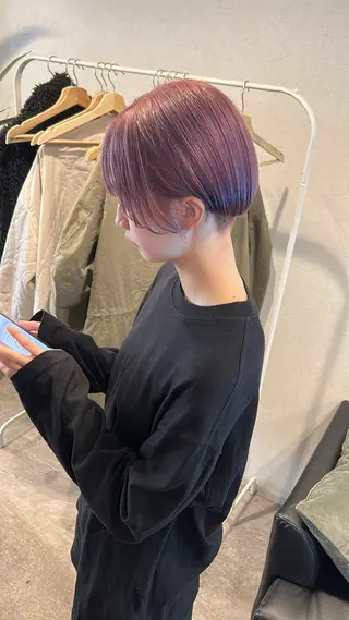 ショート カラー リーフレ所属・榊原 七菜花のヘアスタイル