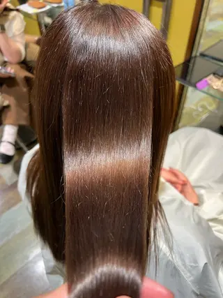 ロング 小松 雅のヘアスタイル