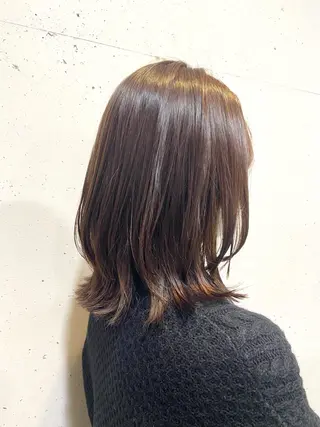 ミディアム ブリーチなし透明感 カラー✨山仲絢圭のヘアスタイル