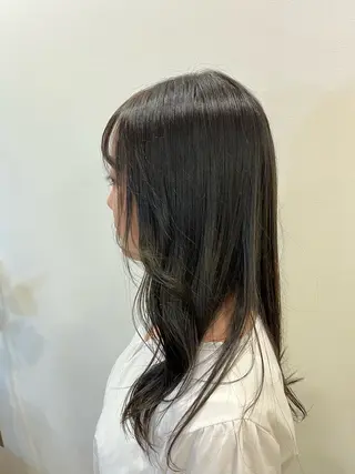 ロング anon所属・田中 結月のヘアスタイル