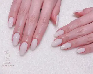 ネイル Som Bear所属・nail salon Som Bear🧸のネイルデザイン