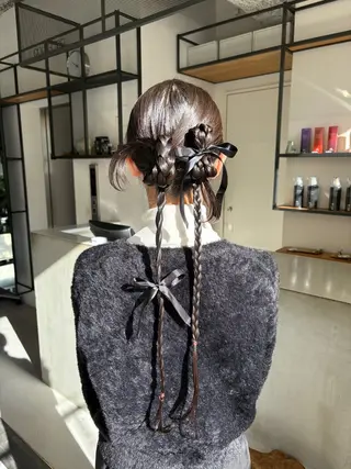 ロング ヘアアレンジ FILMS所属・FILMS 銀座店 Mikotoのヘアスタイル