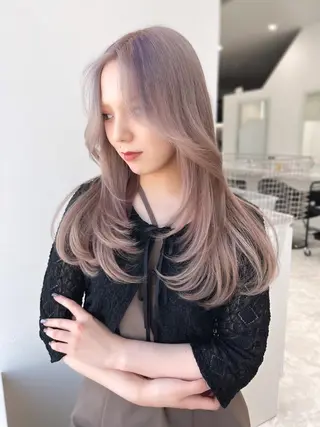 カラー 🤍韓国🤍大人っぽ ベージュ🤍ブラウンのヘアスタイル