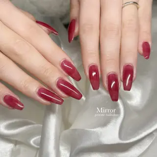 ネイル nailsalon Mirrorのネイルデザイン