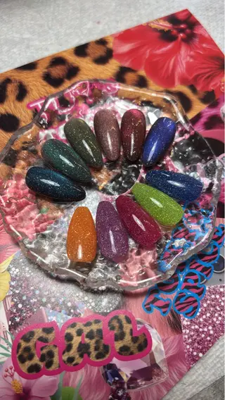 ネイル Lino𓂃⟡.· Chizuruのネイルデザイン