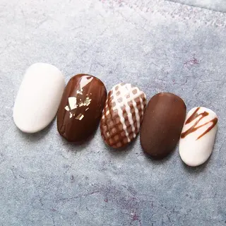 ネイル 山田 麻衣のネイルデザイン