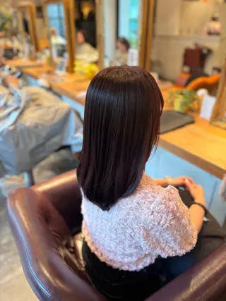 セミロング カラー 髪質改善カラー ベージュ🤎YUMEのヘアスタイル