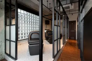 ブリーチ/暖色❤️ 岸谷真幸のヘアスタイル