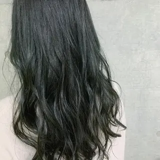 ミディアム カラー Lome'所属・✨ブリーチマスター✨ オクヤマヨウスケのヘアスタイル