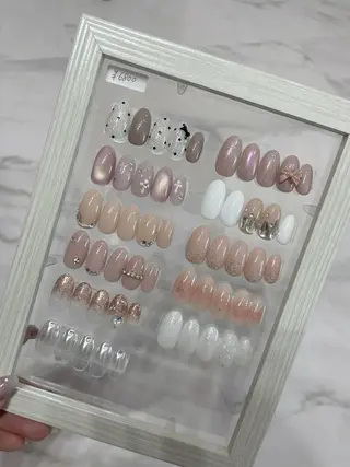ネイル eyelash &nail SieG所属・SieG moeのネイルデザイン