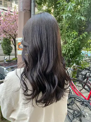 セミロング 大野 美紅のヘアスタイル