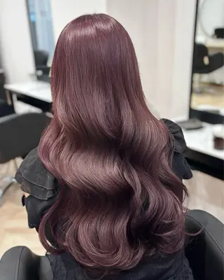 ロング カラー 𝒎𝒐𝒆🩰 名駅/ヘアメ/暖色♡のヘアスタイル