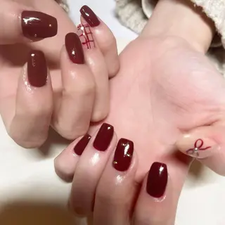 ネイル total salon fu-a'[フーア]所属・佐藤 芽衣のネイルデザイン