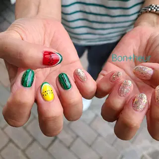 ネイル 宮口 紗子のネイルデザイン