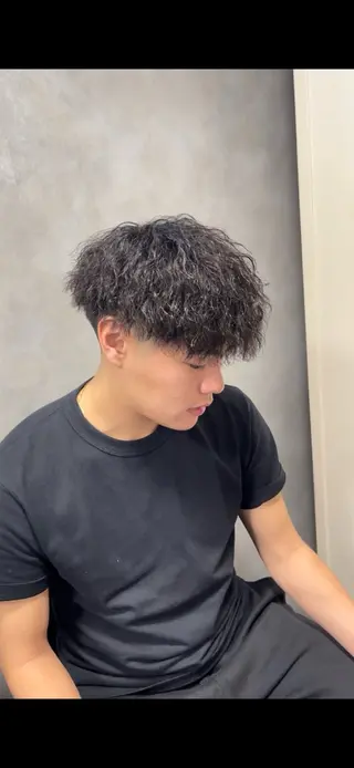 パーマ メンズ 吉田 タカスケのヘアスタイル