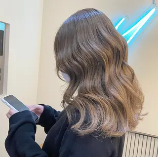ロング カラー ハイトーンカラー 🦋yuri🦋のヘアスタイル