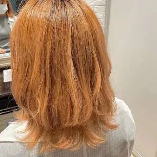 セミロング カラー 福田 里央のヘアスタイル