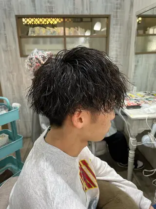 パーマ メンズ イシジマ タカナリのヘアスタイル