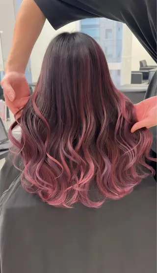 ロング カラー Rikuto/原宿 /バレイヤージュのヘアスタイル