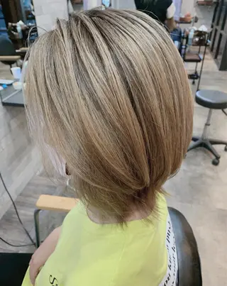 ロング 山本 みきのヘアスタイル