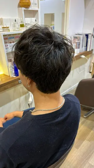 ショート 🎀ハイトーン/ 艶カラー/夕月🎀のヘアスタイル