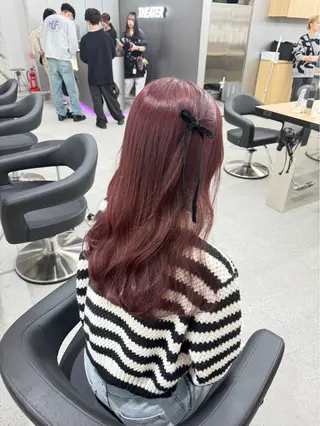 ロング カラー 透けるやわらか艶髪♡ ナチュラルストレートのヘアスタイル