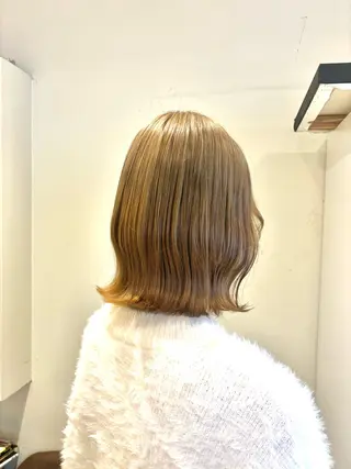 ミディアム カラー ヘアアレンジ 新宿　副店長 新井彩斗のヘアスタイル