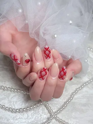 ネイル 💅ネイルハウス🏡 🎀TOMO🎀のネイルデザイン