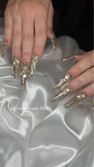 ネイル 𝐧𝐚𝐢𝐥 𝐌𝐢𝐖𝐢𝐢のネイルデザイン