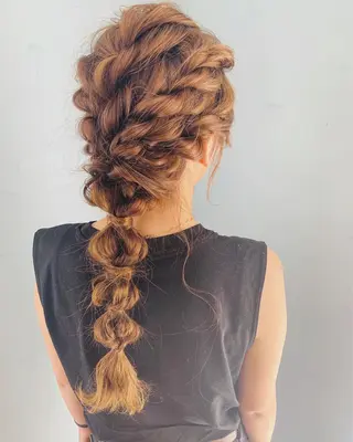 ロング ヘアアレンジ シェアサロン糸所属・おおはし ひかりのヘアスタイル