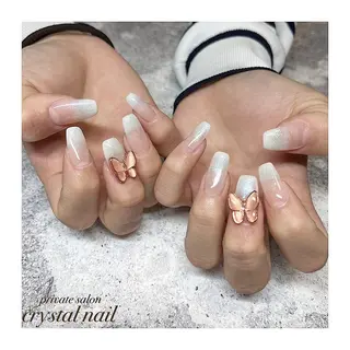 ネイル Crystal Nailのネイルデザイン