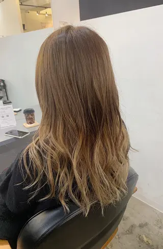 セミロング カラー 🌛ダブルカラー 🌜SAYAKAのヘアスタイル