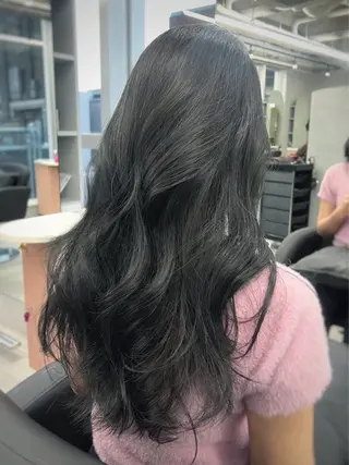ロング 小川 琉華のヘアスタイル