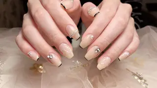 ネイル ewt miniのマツエク・マツパデザイン