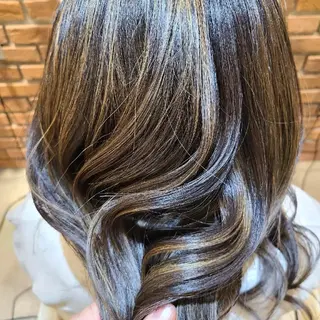 セミロング カラー 501 HAIR studio所属・22時迄営業サロン⭐ YASUHIRO🌿の眉毛・アイブロウイメージ