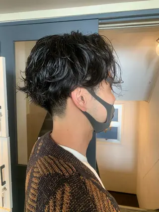 ショート カラー パーマ ヘアアレンジ メンズ キッズ ネイル マツエク・マツパ SALOWIN梅田茶屋町店所属・ウルフレイヤーカット /チヒロのヘアスタイル