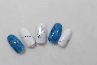 ネイル 爪工房ぱるっこ所属・川岡 香を里のネイルデザイン