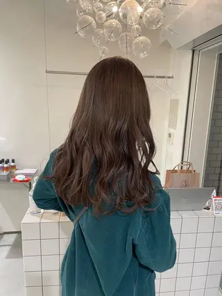 ロング カラー Koto🌿 ブリーチなしカラーのヘアスタイル