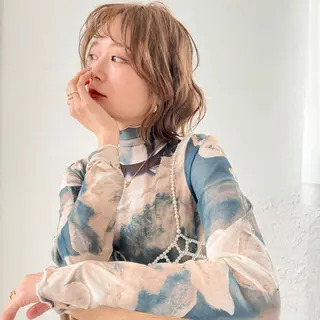 ミディアム 🎗️comoda 神戸三宮 髪質改善のヘアスタイル