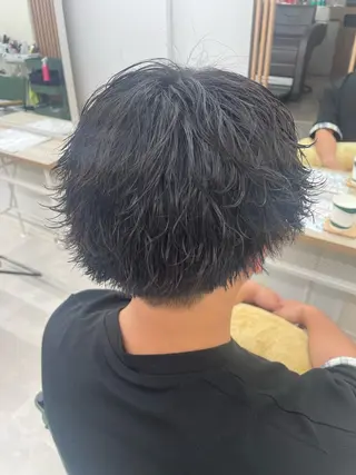パーマ メンズ NaVIユウジ ブリーチカラーのヘアスタイル
