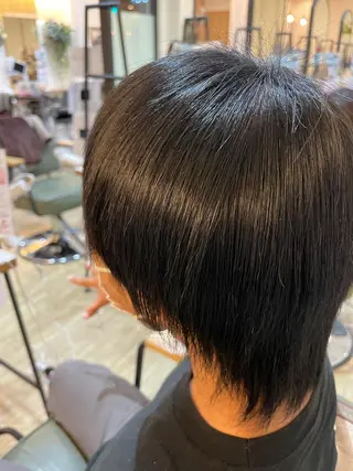 ショート Fiona by ganesha【フィオナ バイ ガネイシャ】所属・八田 遥のヘアスタイル