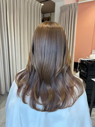 ロング カラー レシェル桑名店所属・レシェル桑名店 RINAのヘアスタイル